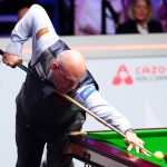 ‘Good catch’ – Ronnie O’Sullivan conqueror Stuart Bingham has Crucible in stitches as he takes out pesky ‘bug’ at table